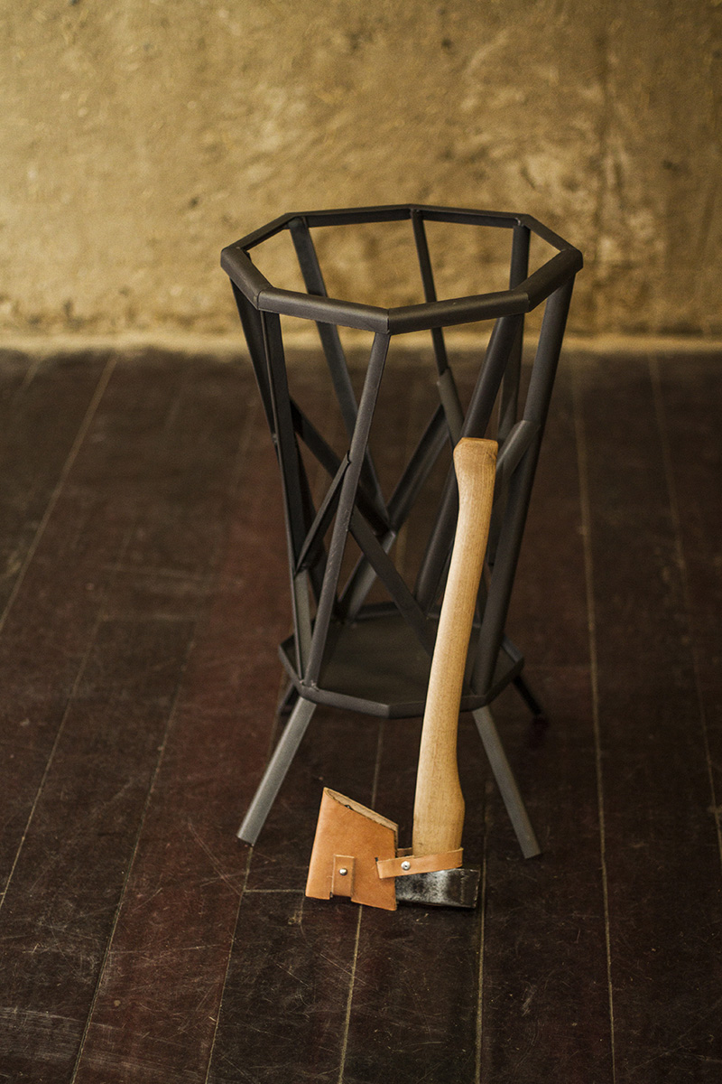 vuurkorfenbijl kleiner